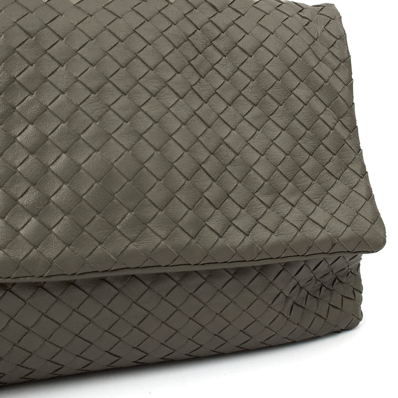 Picture of Bottega Veneta Satchel Intrecciato Messenger in Green, Intrecciato Nappa