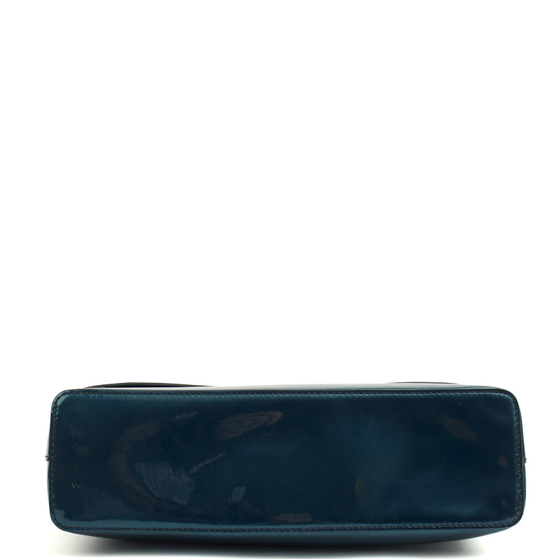 Picture of Mulberry Clutch Postman's Lock Pouch in Blue, Patent Leather