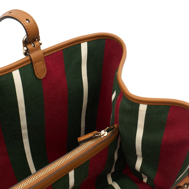 Picture of Gucci Tote GG Emblem Bag in invalid, GG Canvas