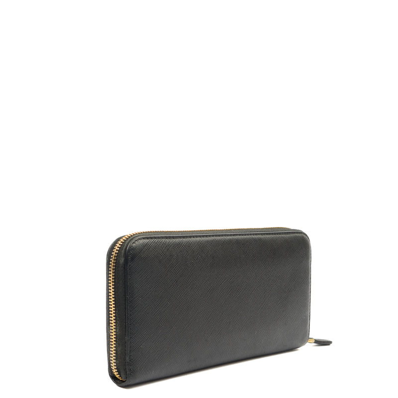 Picture of Prada Purse Wallet in Black, Calfskin