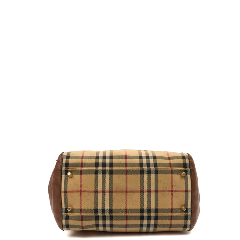 Picture of Burberry Tote Tote in Brown, Fabric