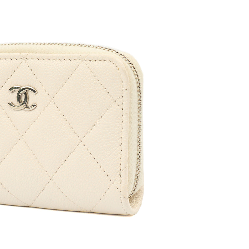 Picture of Chanel Purse Falp Coin Purse in White, Caviar Leather