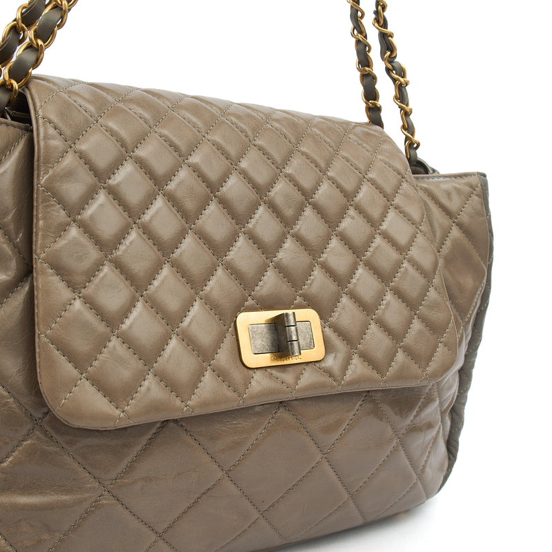 Picture of Chanel Tote Gabrielle Flap Bag in Grey, Glazed Calfskin