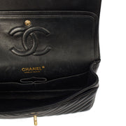 Picture of Chanel Shoulder Bag Chevron Flap Bag  in Black, Lambskin Leather