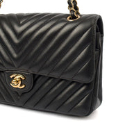 Picture of Chanel Shoulder Bag Chevron Flap Bag  in Black, Lambskin Leather