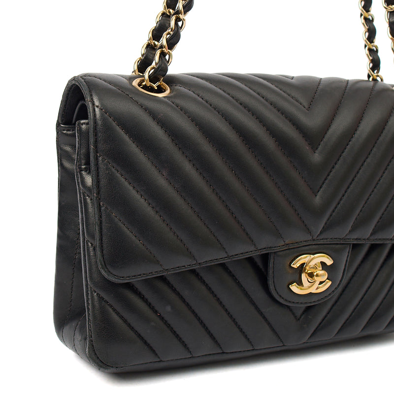 Picture of Chanel Shoulder Bag Chevron Flap Bag  in Black, Lambskin Leather