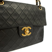 Picture of Chanel Shoulder Bag Maxi Jumbo XL in Black, Lambskin Leather