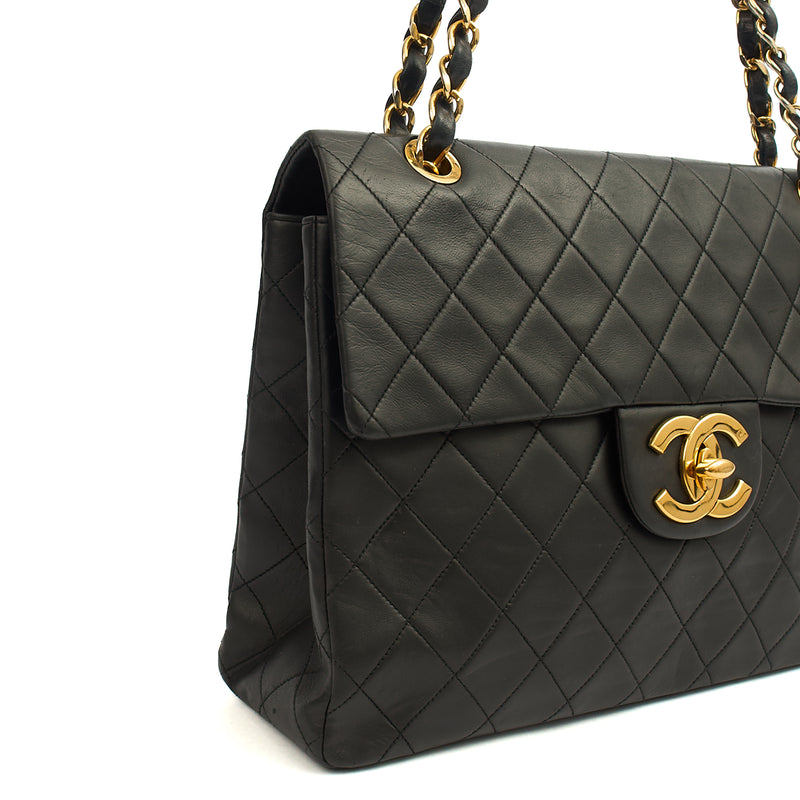 Picture of Chanel Shoulder Bag Maxi Jumbo XL in Black, Lambskin Leather