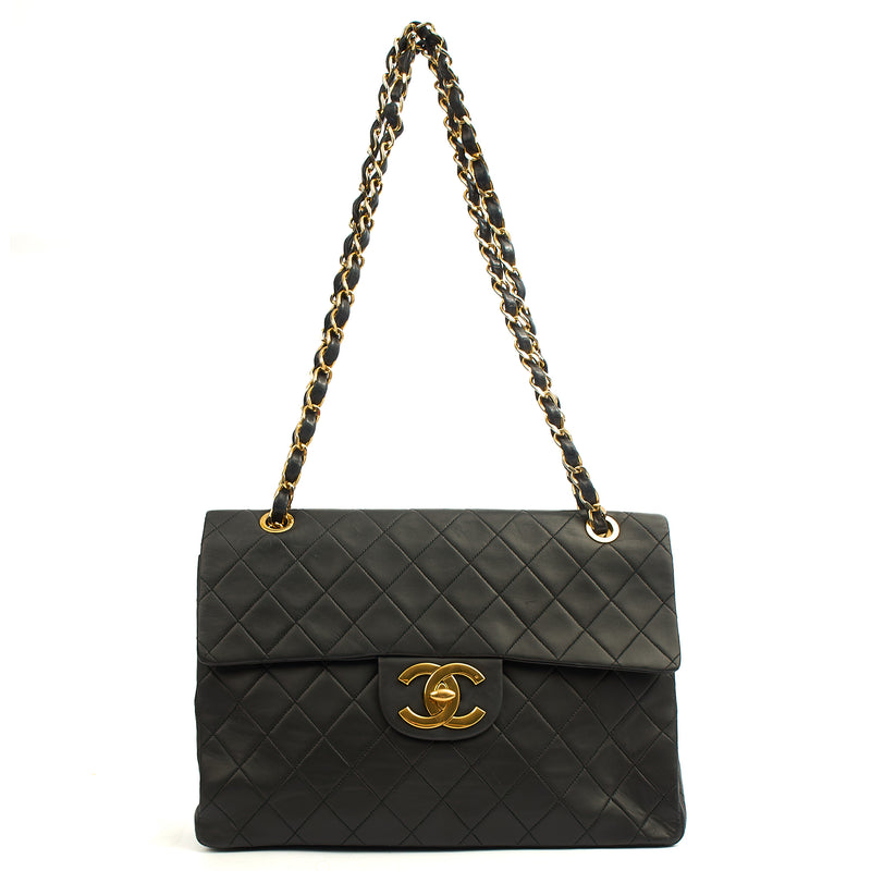 Picture of Chanel Shoulder Bag Maxi Jumbo XL in Black, Lambskin Leather