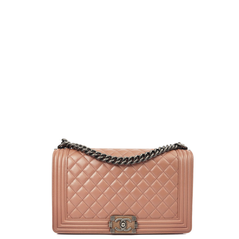 Picture of Chanel Shoulder Bag Boy - Medium in Pink, Calfskin Leather