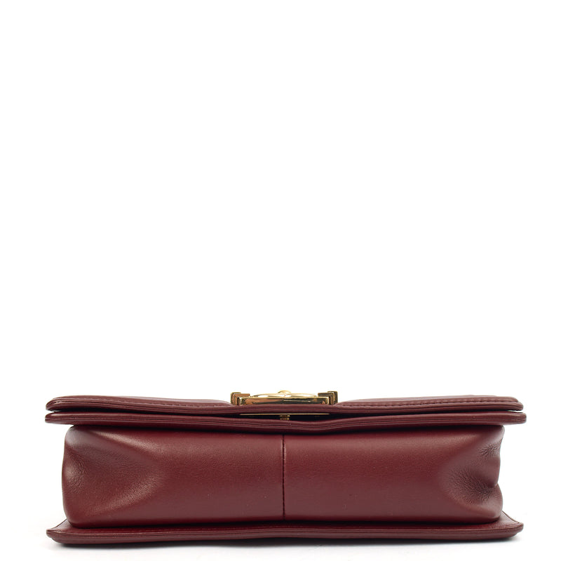 Picture of Chanel Shoulder Bag Boy - Medium in Red, Calfskin Leather