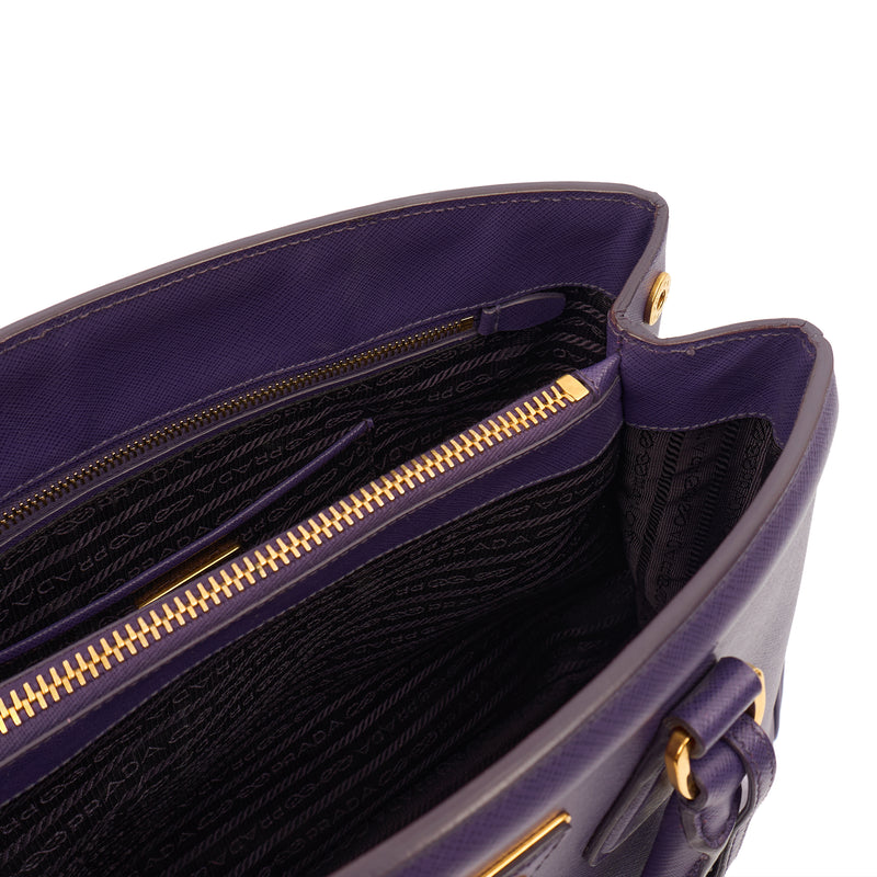 Picture of Prada Tote Leather Tote  in invalid, Saffiano Leather