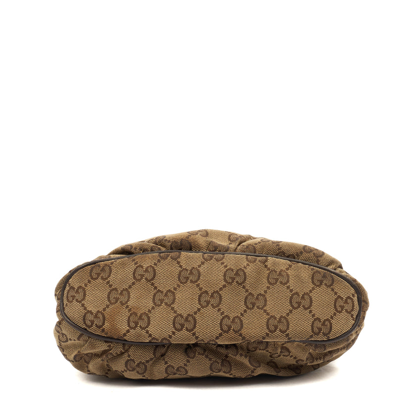 Picture of Gucci Mini Bag Pochette in Brown, GG Canvas