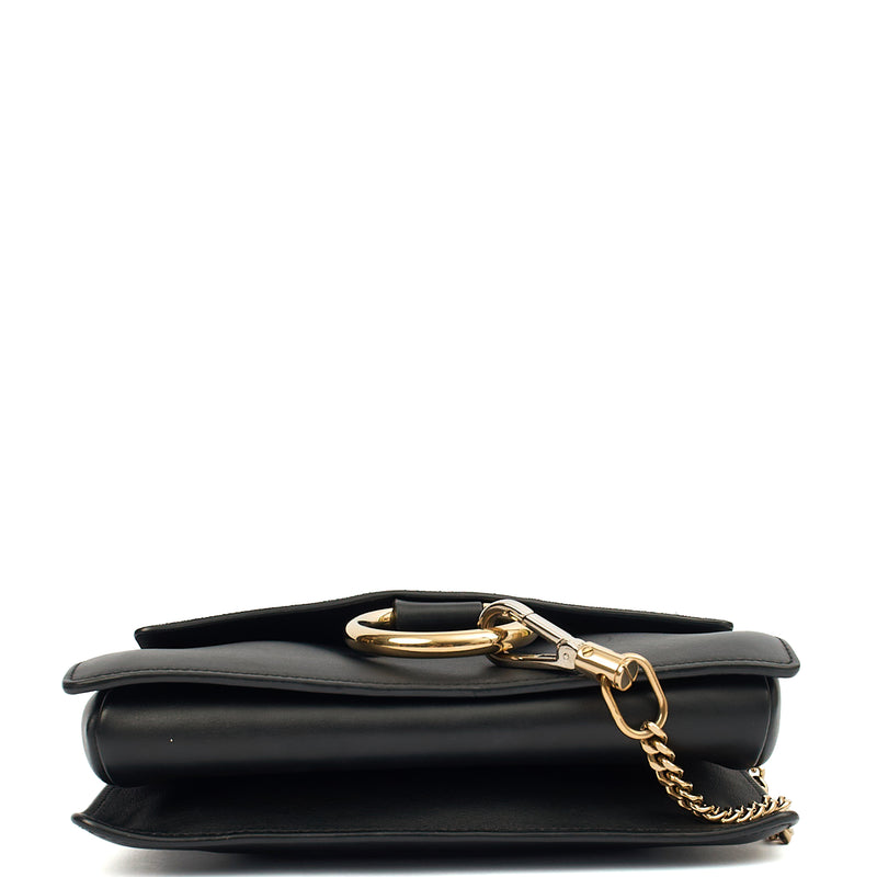 Picture of Chloe Cross Body Faye - Wallet on Strap in Black, Leather