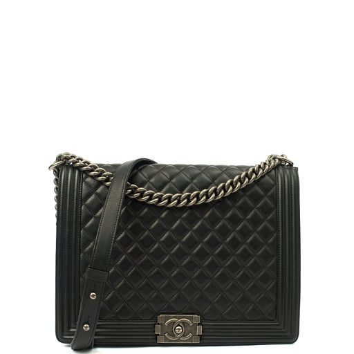 Picture of Chanel Shoulder Bag Boy - Large in Black, Calfskin Leather