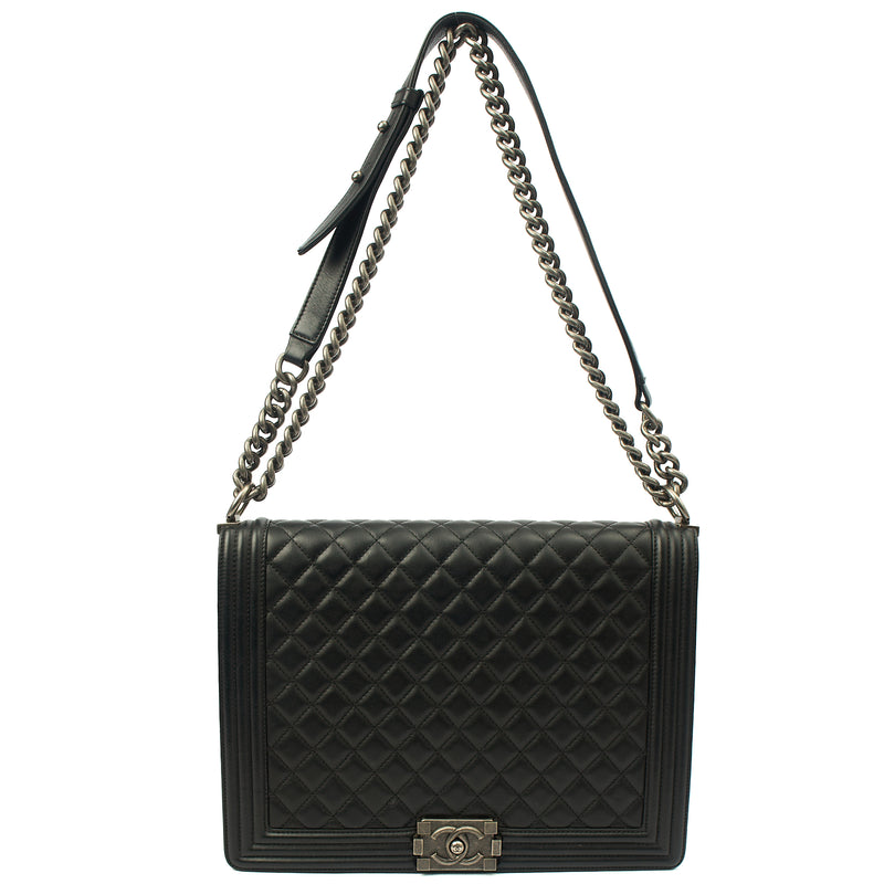Picture of Chanel Shoulder Bag Boy - Large in Black, Calfskin Leather