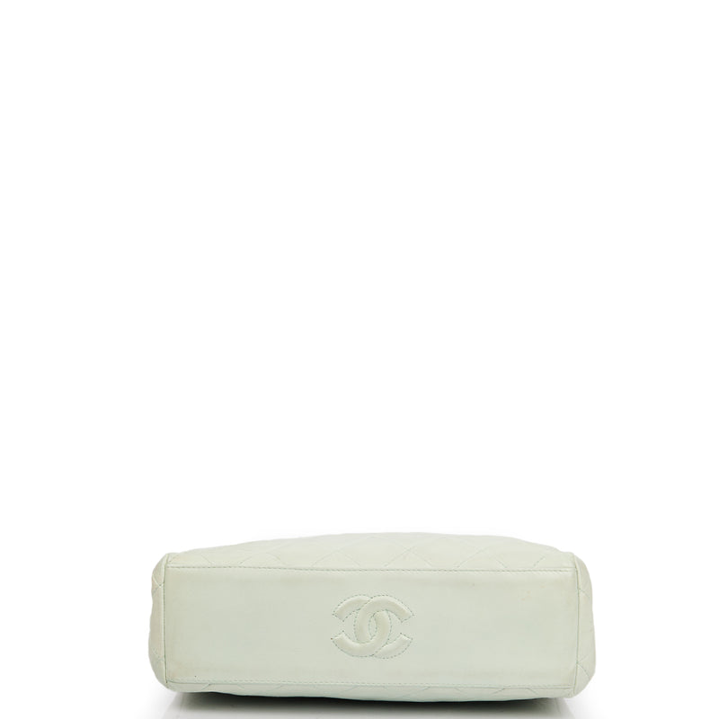 Picture of Chanel Shoulder Bag Clutch in Green, Lambskin Leather