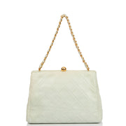 Picture of Chanel Shoulder Bag Clutch in Green, Lambskin Leather