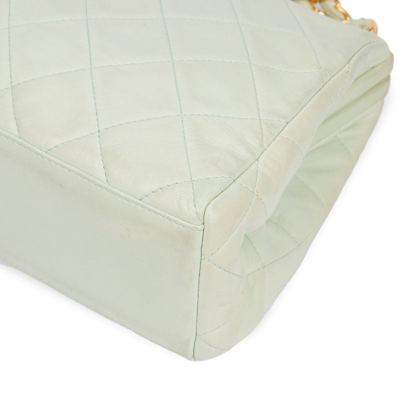 Picture of Chanel Shoulder Bag Clutch in Green, Lambskin Leather
