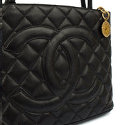 Picture of Chanel Tote Medaillon Tote in Black, Caviar Leather