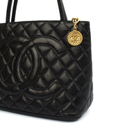 Picture of Chanel Tote Medaillon Tote in Black, Caviar Leather