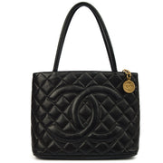 Picture of Chanel Tote Medaillon Tote in Black, Caviar Leather