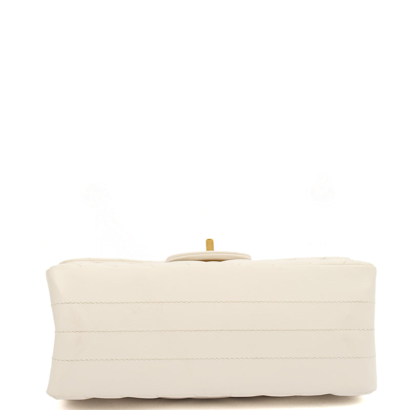 Picture of Chanel Cross Body Chevron Flap Bag  in White, Calfskin Leather