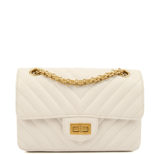 Picture of Chanel Cross Body Chevron Flap Bag  in White, Calfskin Leather