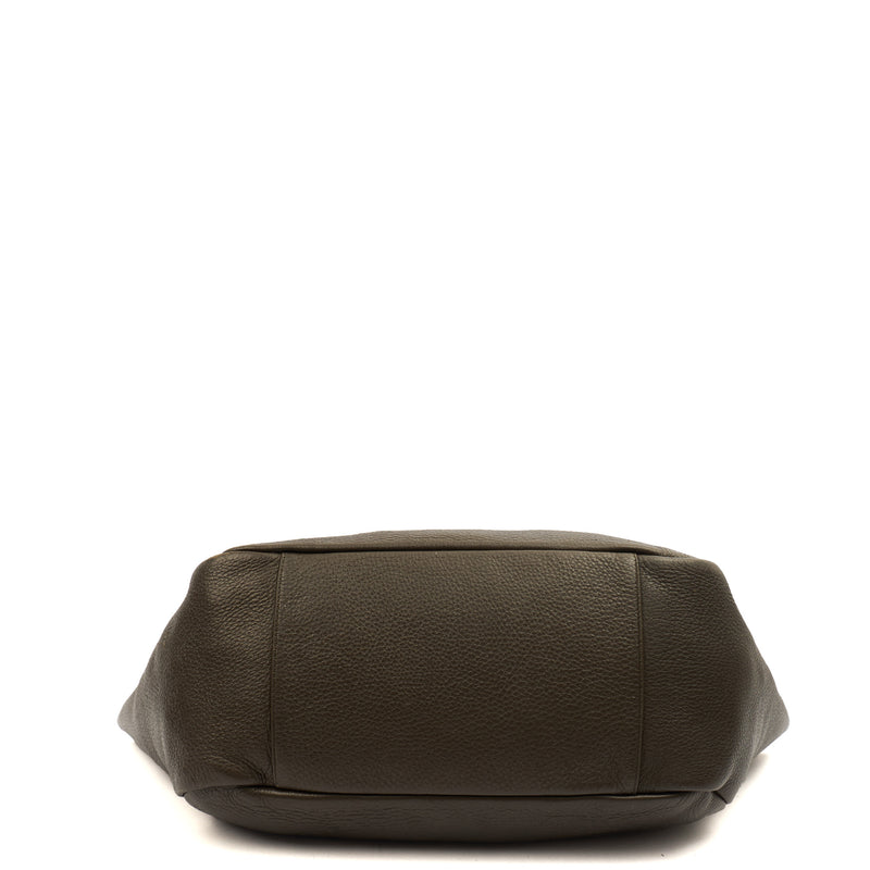 Picture of Saint Laurent Shoulder Bag Le 5 À 7 Hobo in Green, Leather