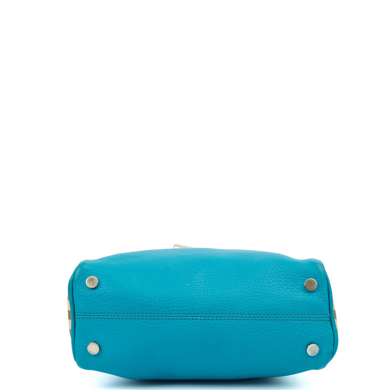 Picture of Burberry Tote Tote in Blue, Leather