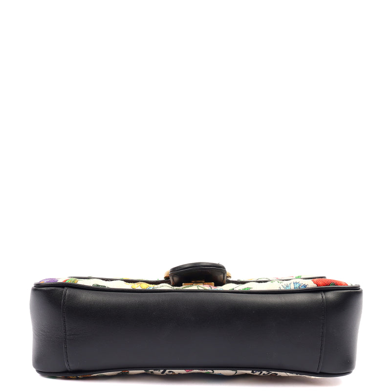 Picture of Gucci Shoulder Bag Marmont Shoulder Flap Bag - Medium in Multi, Fabric