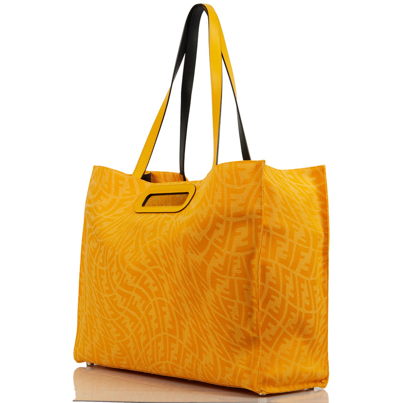 Picture of Fendi Tote Shopper Bag in Yellow, Fabric