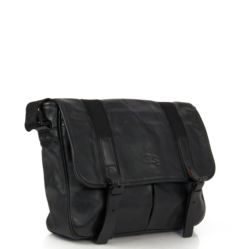 Picture of Burberry Satchel in Black, Leather