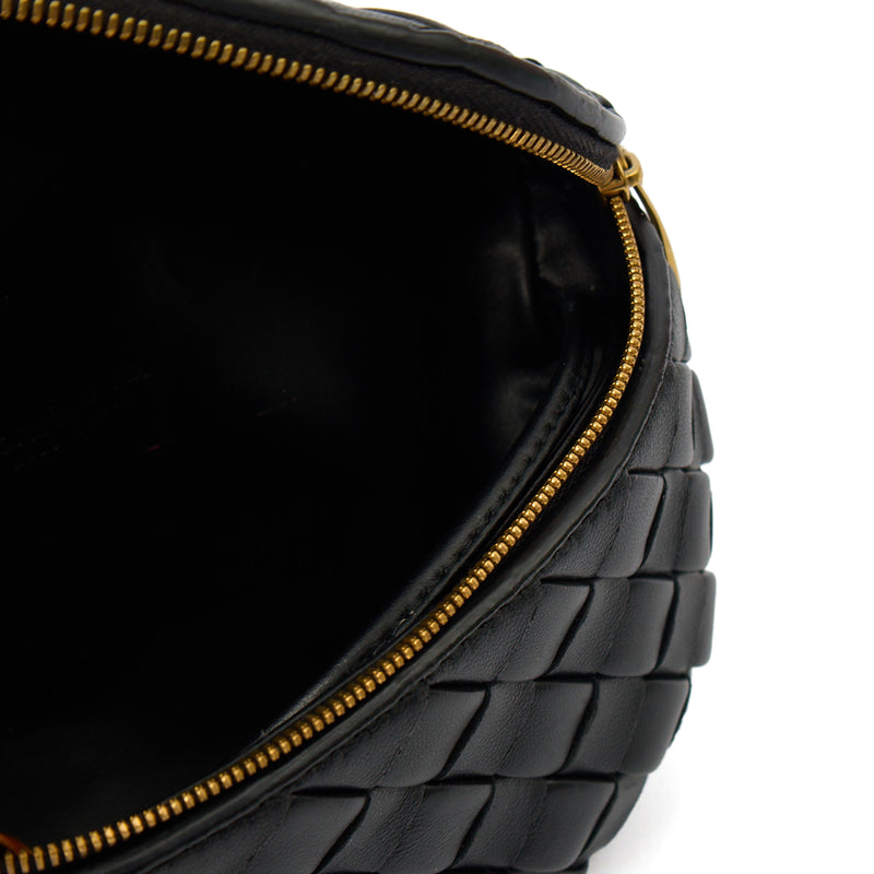 Picture of Bottega Veneta Cross Body Cross Body in Black, Intrecciato Nappa