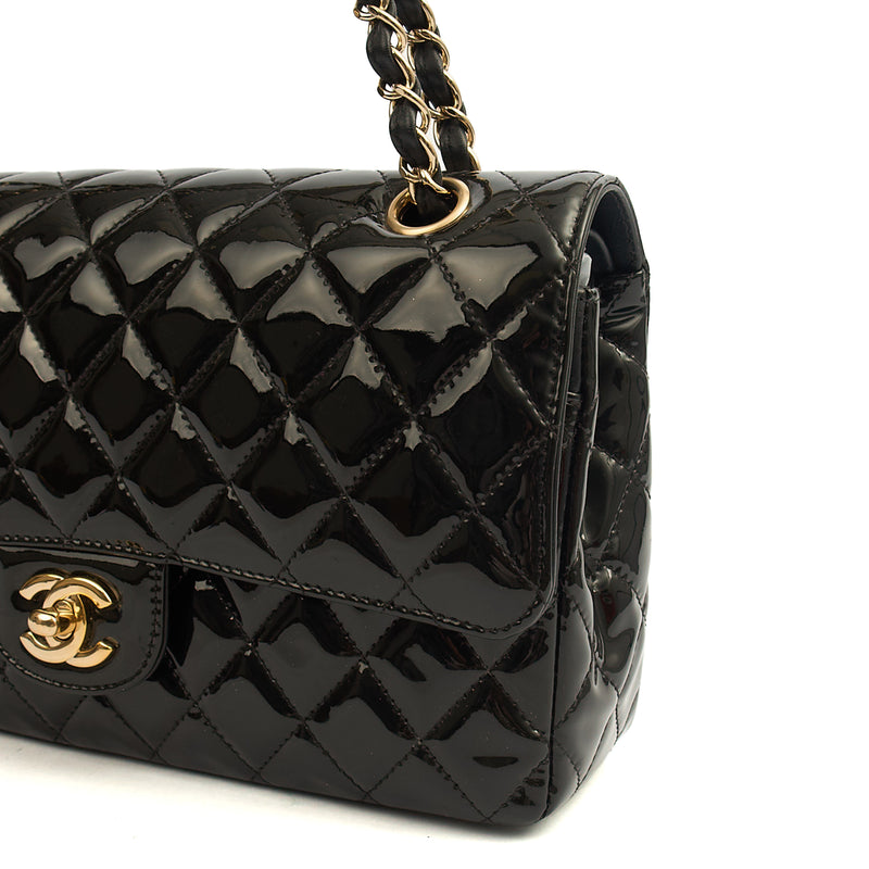 Picture of Chanel Shoulder Bag Classic Double Flap - Medium in Black, Patent Leather