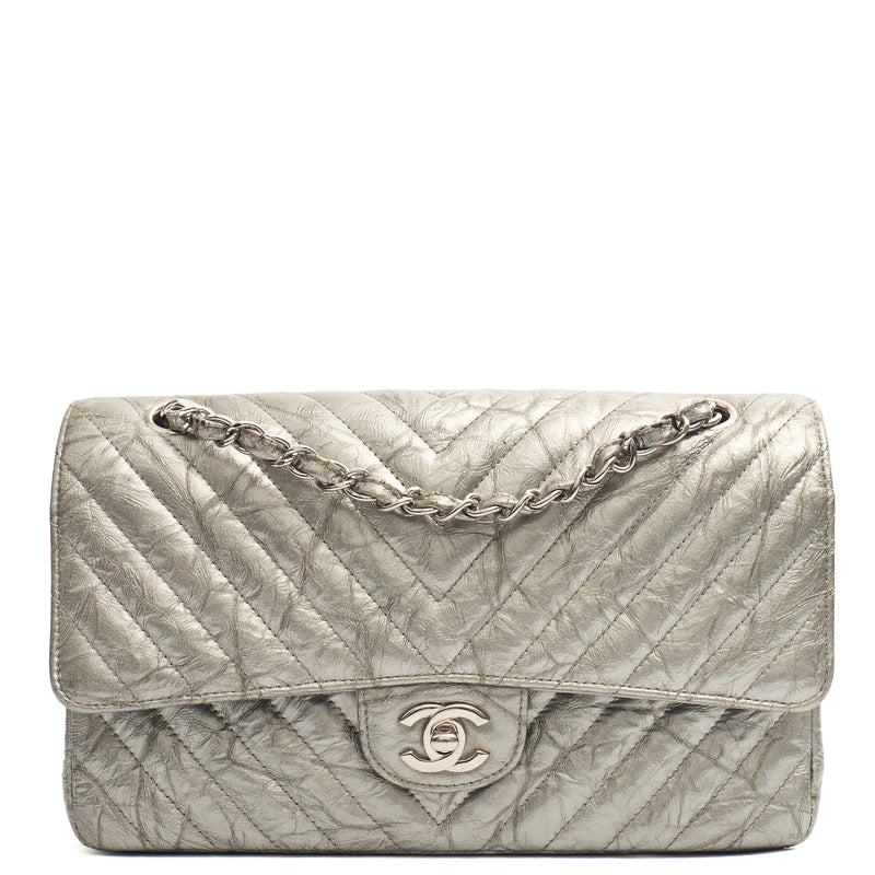 Picture of Chanel Shoulder Bag Classic Double Flap - Medium in Metallic, Patent Leather