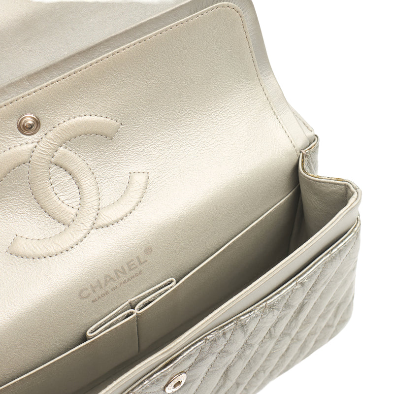 Picture of Chanel Shoulder Bag Classic Double Flap - Medium in Metallic, Patent Leather