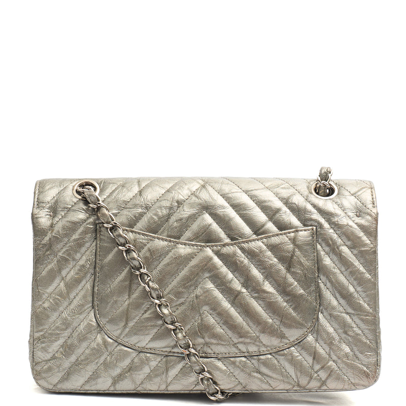 Picture of Chanel Shoulder Bag Classic Double Flap - Medium in Metallic, Patent Leather