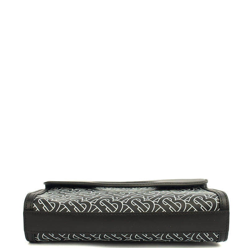 Picture of Burberry Cross Body Crossbody in Black, Leather