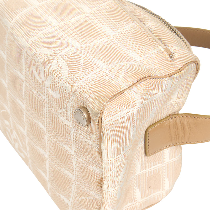 Picture of Chanel Travel Line Pouch in Pink, Canvas