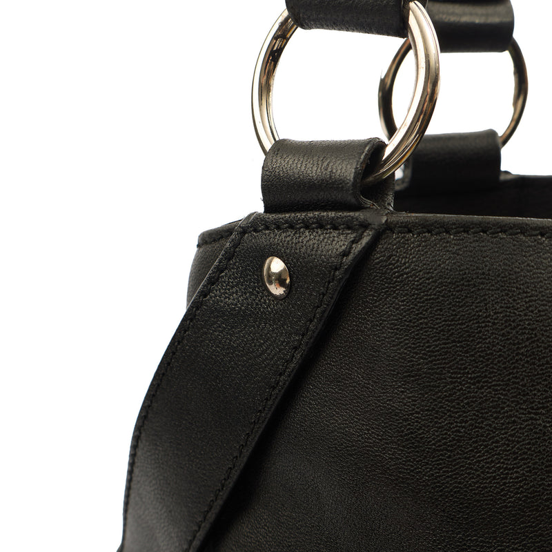 Picture of Saint Laurent Tote Tote in Black, Calfskin Leather