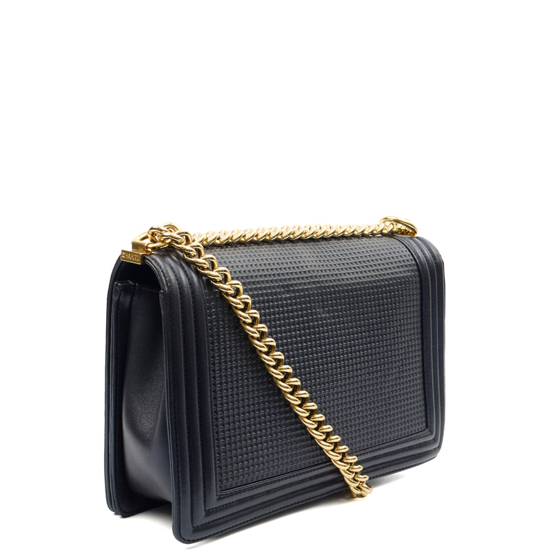 Picture of Chanel Shoulder Bag Boy - New Medium in Blue, Leather