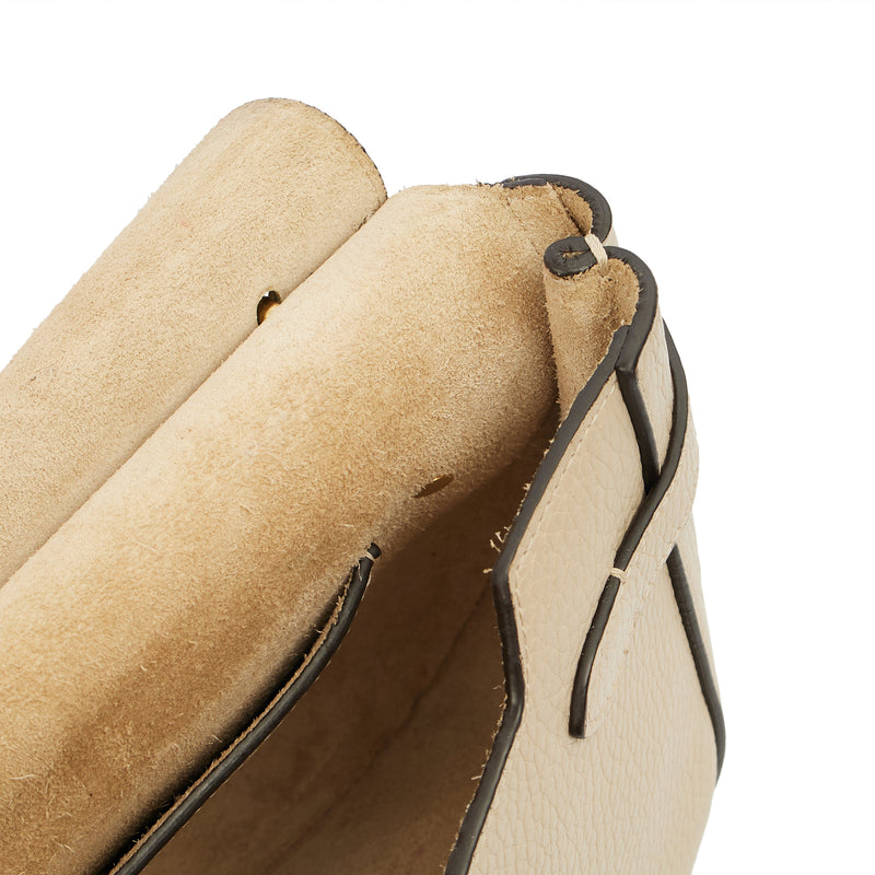 Picture of Mulberry Cross Body Amberley Satchel in Neutral, Calfskin Leather