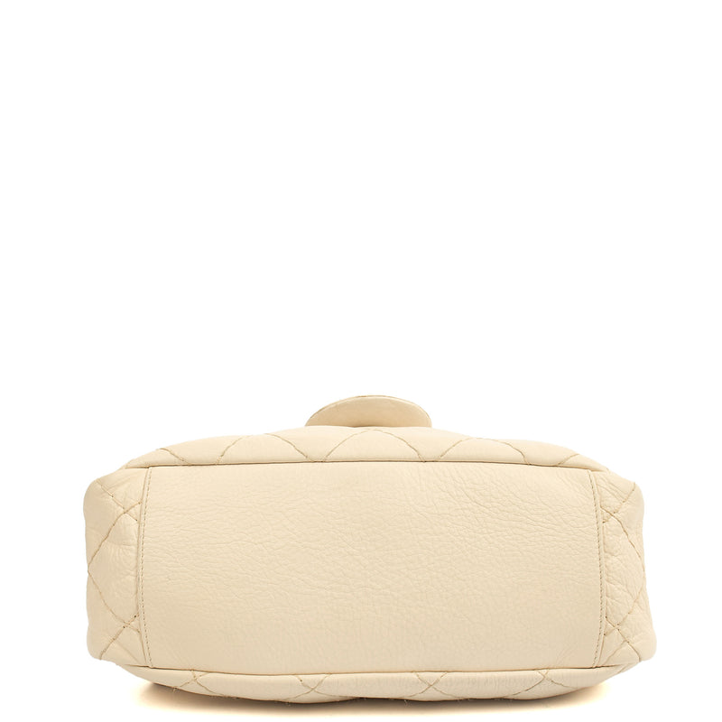 Picture of Chanel Shoulder Bag Vintage Flap Bag  in White, Calfskin Leather