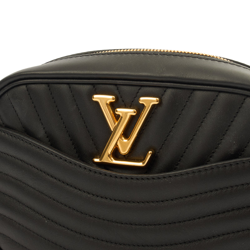 Picture of Louis Vuitton Cross Body New Wave PM Chain Bag  in Black, Leather