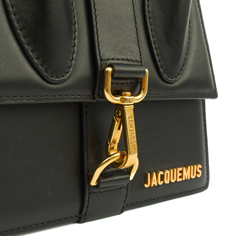 Picture of Jacquemus Mini Bag Le Chiquito Moyen in Black, Leather