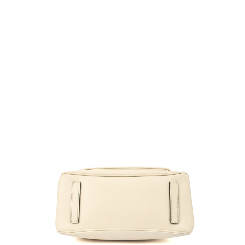 Picture of Marc Jacobs Shoulder Bag J Marc in Neutral, Leather