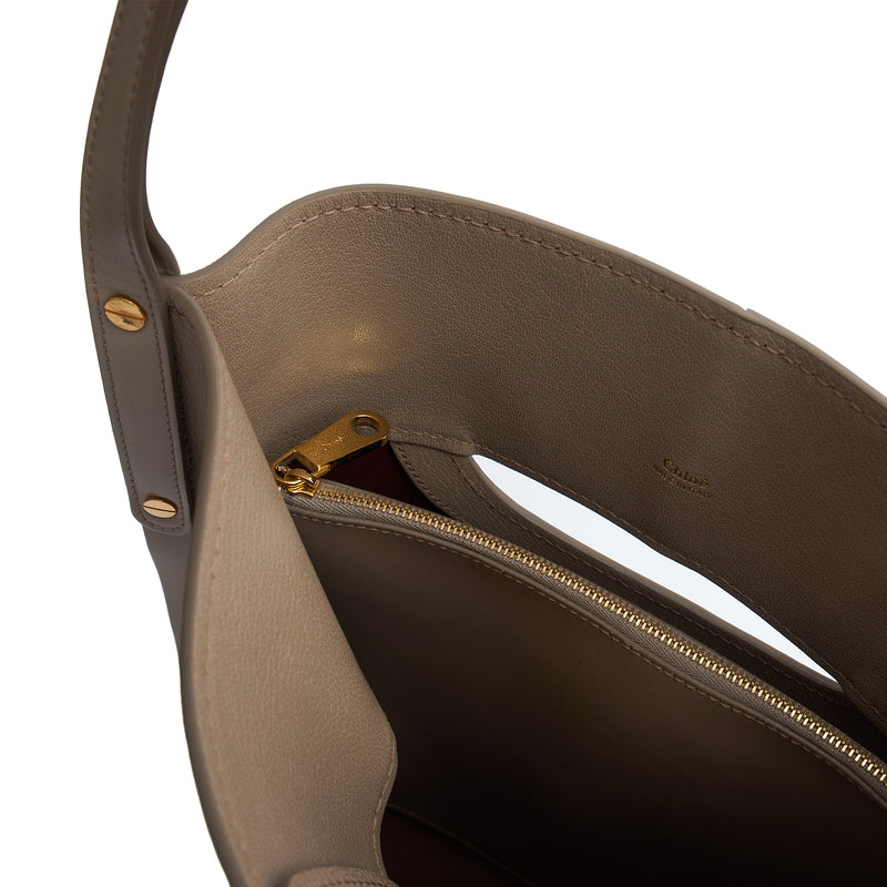 Picture of Chloe Shoulder Bag Tote in Neutral, Leather