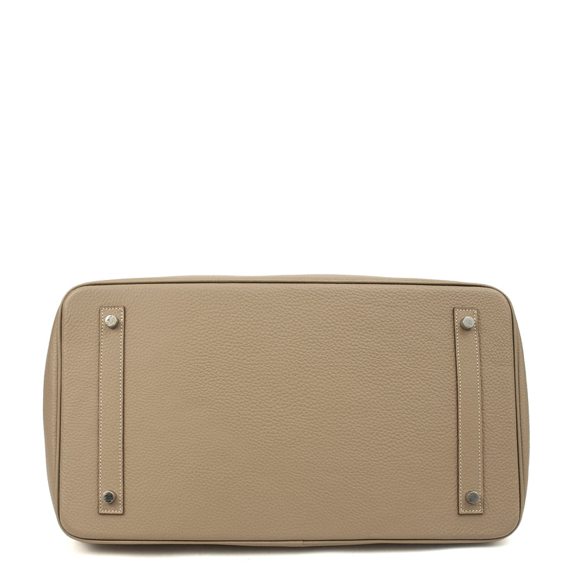 Picture of Hermes Tote Birkin 40 in Gris Tourterelle, Clemence Leather