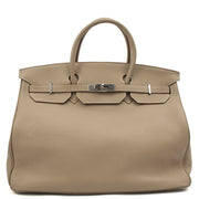 Picture of Hermes Tote Birkin 40 in Gris Tourterelle, Clemence Leather